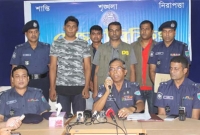 ‘ভুল পথে চলে গেছেন বুঝতে পেরে আত্মসমর্পণ করেন তুষার