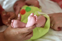 ৫ হাজার টাকায় শিশুকন্যা বিক্রি করলেন বাবা-মা!