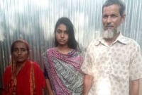   মেয়ে উপোস থেকে জিপিএ-৫ পেলেও চিন্তায় রাতে ঘুম হয় না বাবা-মার