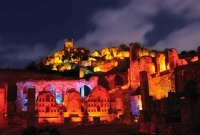 নর্তকীর অতৃপ্ত আত্মা আজও ঘুরে বেড়ায় এই দুর্গে