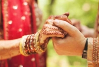 সীমান্ত উত্তেজনার মাঝেই পাক-ভারত পাত্র-পাত্রীর বিয়ে সীমান্ত উত্তেজনার মাঝেই পাক-ভারত পাত্র-পাত্রীর বিয়ে