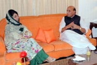 রাজনাথ সিং শান্ত কিন্তু উত্তেজিত কাশ্মীরের মুখ্যমন্ত্রী মেহবুবা