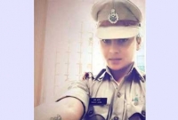 সমপ্রেমে মরিয়া নারী পুলিশ অফিসারের চাকরি গেল নাগপুরে