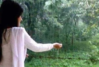 সম্পর্ক ভেঙে গেলে যে ৫টি জিনিস মেয়েদের মধ্যে ঘটে