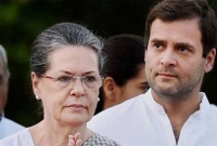 সোনিয়া ও রাহুল গান্ধীর নামে আদালতের নোটিশ