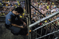 কারাগারের জীবন এমন ভয়ঙ্কর!