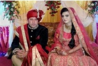 জ্বলন্ত কাশ্মীরে প্রেমের ফুল