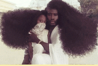 বাবা-মেয়ের 'কেশ বন্ধন'