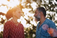 শহুরে জীবন ছেড়ে ৩০ বছর ধরে কৃষিকাজ করছেন এই দম্পতি শহুরে জীবন ছেড়ে ৩০ বছর ধরে কৃষিকাজ করছেন এই দম্পতি