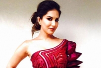 নিউ ইয়র্ক ফ্যাশন উইকে সানি লিওন