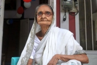 বৃদ্ধাশ্রম গড়ছেন একশো পেরুনো এক নারী বৃদ্ধাশ্রম গড়ছেন একশো পেরুনো এক নারী