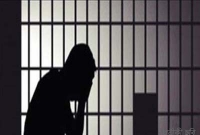 ‘আমি আর স্ত্রীর সঙ্গে থাকতে পারছি না, আমাকে দয়া করে গ্রেপ্তার করুন’!