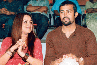 যেভাবে ভেঙে গেল মহিমা আর লিয়েন্ডার প্রেম  