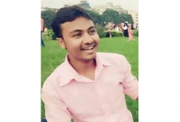 সেলফি প্রেমিক: একটা সেলফি হবে বন্ধু?