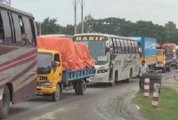ঢাকা-টাঙ্গাইল মহাসড়কে ৮ পয়েন্টে যানজট