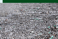 খুতবা শোনার জন্য আরাফার ময়দানে হাজিরদের ঢল নেমেছে
