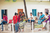 সহকারী শিল্পীদের ঈদ: ছবি নেই, কাজ নেই, ঈদের আনন্দও নেই