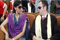  মাসিক ১৫ লাখ টাকা খোরপোশ চেয়ে আদালতে সাবেক মুখ্যমন্ত্রী ওমরের স্ত্রী