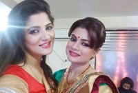 সিনেমায় আসলেন শ্রাবন্তীর বোন স্মিতা