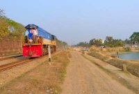 ঊর্মি গোধূলির তিন বগি লাইনচ‌্যুত