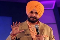 এই সেই এফআইআর, যার জন্য মুখ লুকিয়ে পালিয়ে বেড়াচ্ছেন সিধু