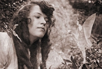 ক্যামেরায় ধরা পড়া প্রথম পরি