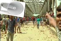 মাইকে ঘোষণা দিয়ে মারমারি, আহত ৫০