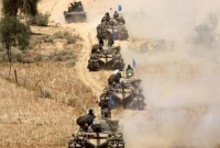 পাক সীমান্তের দিকে ধেয়ে যাচ্ছে ভারতীয় সেনা পাক সীমান্তের দিকে ধেয়ে যাচ্ছে ভারতীয় সেনা