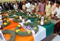 ডাক শোনা হলো না গর্ভের সন্তানের, দেখা হলো না বোনের বিয়ে