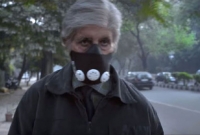 ‘পিংক’ সিনেমায় অমিতাভ বচ্চনকে কেন এই ‘অক্সিজেন মাস্ক’ পরতে হয়েছিল?