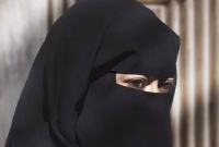 যে দশ জায়গায় ইসলামি পোশাক নিষিদ্ধ