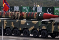 ভারতের দিকে মিসাইল তাক করল পাকিস্তান!