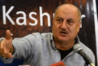 ভারতে হামলা, পাকিস্তানি শিল্পীদেরও নিন্দা করা উচিত : অনুপম খের