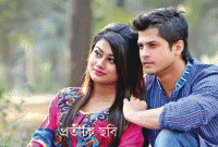 যেভাবে বুঝবেন আপনার প্রেমিকা আপনাকে অনেক ভালোবাসে