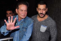 ‘ছেলেকে বাড়িতে আটকে রাখুন’, সালমানের বাবাকে হুমকি শিবসেনার