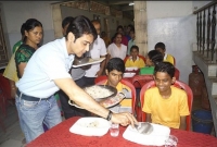 বছরের এই একটি দিন সম্পূর্ণ বদলে যান প্রসেনজিৎ! জেনে নিন সেই রহস্য