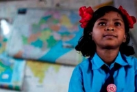 পড়তে না পেরে অভিভাবকদের বিরুদ্ধে থানায় অভিযোগ করলেন কিশোরী