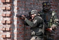 দুপুরের পর থেকে ফের পাক-ভারত সীমান্তে গোলাগুলি শুরু