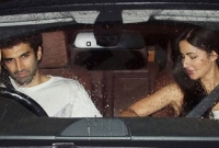 মধ্যরাতে আদি-ক্যাট!  ফাঁস হল ছবি