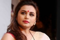 আবার ক্যামেরার সামনে আসছেন রানি! আবার ক্যামেরার সামনে আসছেন রানি!