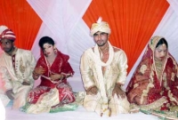 বেদেপল্লীর ৩ কন্যার অন্যরকম বিয়ে