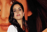 ক্যাটরিনার ব্যক্তিগত জীবনে নাক গলাচ্ছে ড্রাইভার, গোপন তথ্য ফাঁস করে দেওয়ার ভয়!