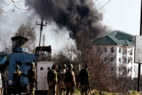 ২৪ ঘন্টা পরও কাশ্মীরের পাম্পোরে চলছে গোলাগুলি, কমান্ডো অভিযানের প্রস্তুতি