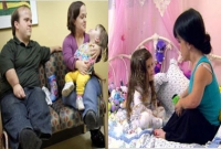 ৩ সন্তানের জন্ম দিয়ে বিশ্বের ক্ষুদ্রতম মা স্টেসি হেরাল্ড