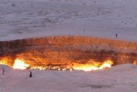  পৃথিবীর এই ‘নরকদ্বার’-এ সর্বক্ষণ জ্বলছে আগুন…