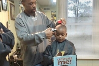 শিশুদের চুল কাটার অর্থ ফেরত দেয় এই সেলুন, কিন্তু তার জন্য মানতে হয় একটি শর্ত