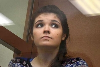 সাবধান তরুণ-তরুণীরা, ফেসবুকে প্রেম করে আদালতের কাঠগড়ায় এই মেয়ে