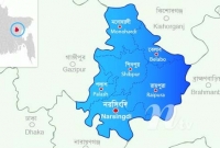 ছেলের এলোপাতাড়ি কোপে মায়ের পর বাবার মৃত্যু