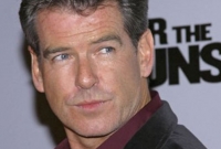 বিপাকে পড়লেন জেমস বন্ড