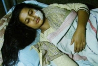 প্রেমের প্রস্তাব প্রত্যাখ্যান করায় স্কুলছাত্রী পুজাকে কোপালো বখাটে লিটু প্রেমের প্রস্তাব প্রত্যাখ্যান করায় স্কুলছাত্রী পুজাকে কোপালো বখাটে লিটু